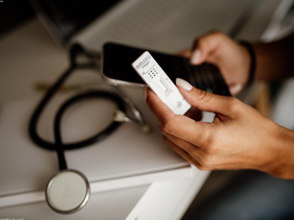 របៀបប្រើប្រាស់បច្ចេកវិទ្យាថ្មីៗ